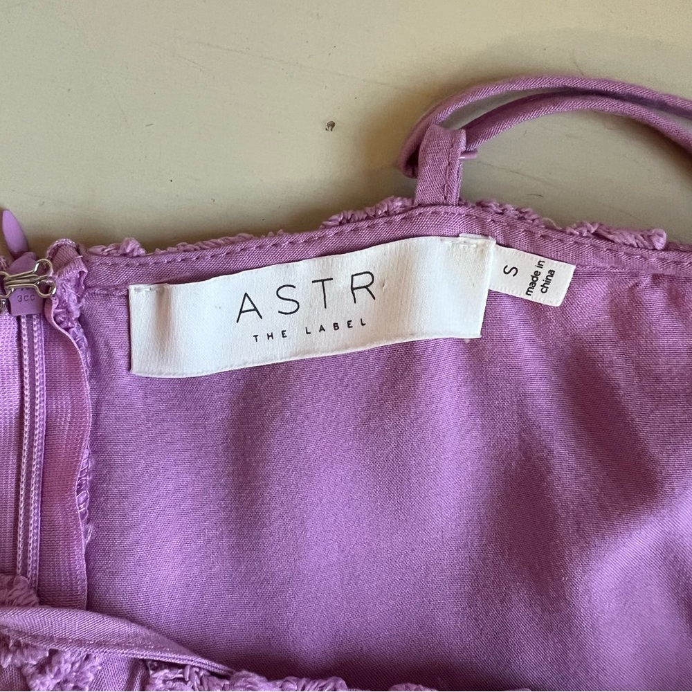 ASTR The Label Lace A-Line Midi Dress
Color: Lilac
Size: S - Picture 7 of 7